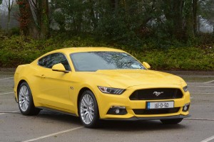 Low roof height and wide stance gives the Mustang real kerb appeal