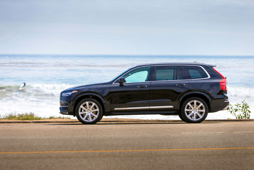 Volvo_XC90_main