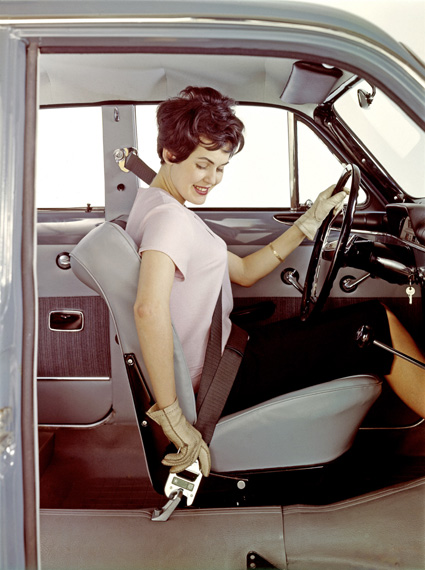 In 1959, Volvo’s patented three-point seatbelt became a standard feature in the Amazon
