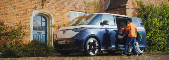 Christmas Parking Survival Guide: 9 Stress-Free Tips to Find a Car Space This Festive Season