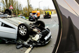 What To Do in the First Hour After a Car Crash